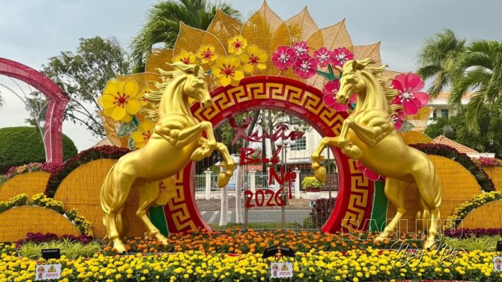 mo-hinh-xop-trang-tri-tet-1