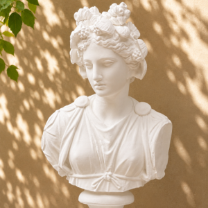 Tuong-nu-than-Melpomene-1